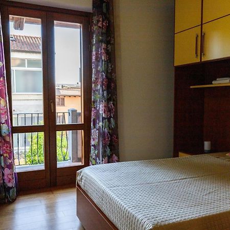 Casa Lilla 1 E 2 Apartment Ористано Екстериор снимка