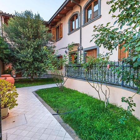Casa Lilla 1 E 2 Apartment Ористано Стая снимка